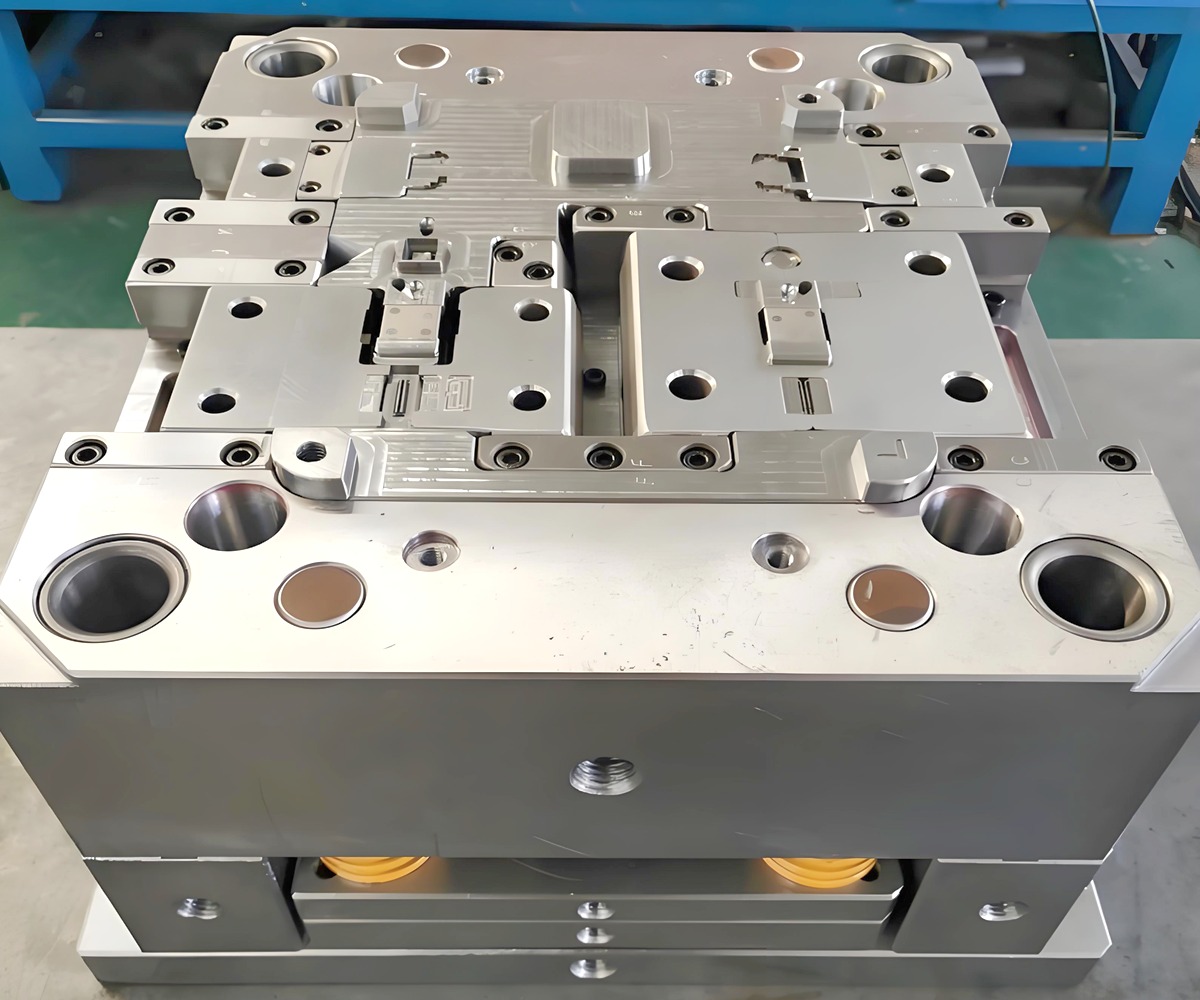 White ceramic CNC milling prototype part for electronic applications